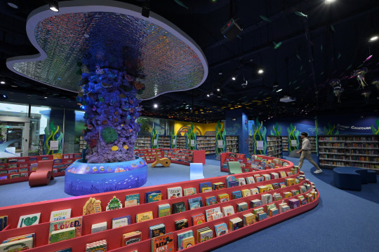 Thư viện quốc gia Singapore mở cửa trở lại khu cho trẻ em theo chủ đề biển