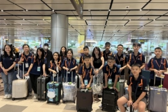 VietSing24h's Singapore Summer Camp 2023 has departed
